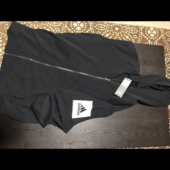 Adidas Hoodie Brand new - Picture 3 of 4